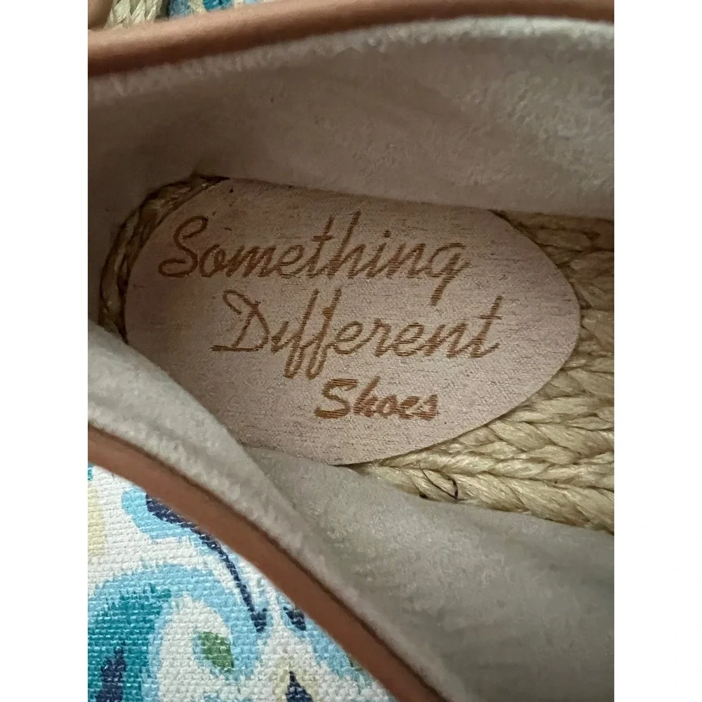 Something Different Shoes Tan Faux Leather Espadrille Flats Logo Slip On Size 37
